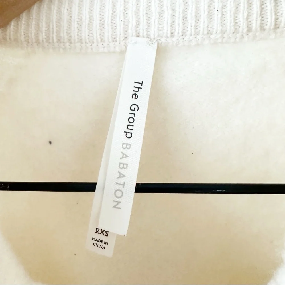 ARITZIA BABATON cream luxe cashmere crew sweater - Picture 4 of 5